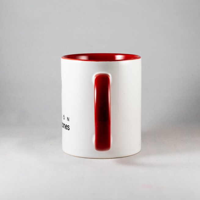 taza solidaria menudos corazones