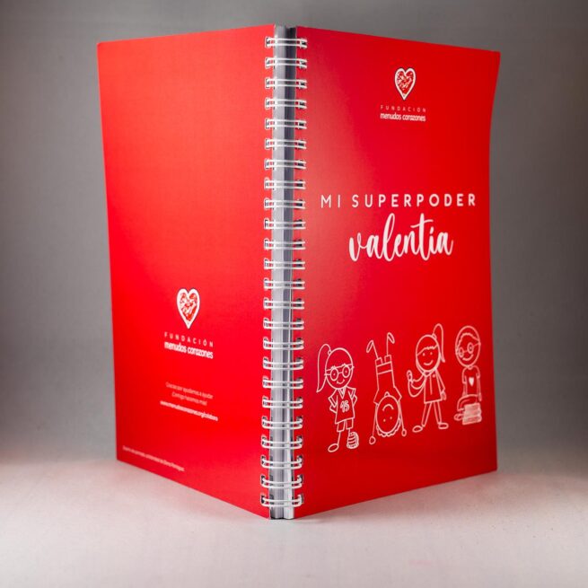 cuaderno solidario menudos corazones