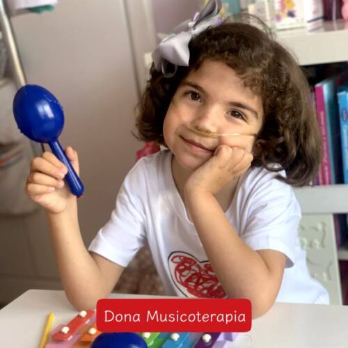 dona sesión de musicoterapia menudos corazones