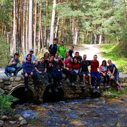 Jóvenes con cardiopatías congénitas que participarán en el Encuentro 'Caminando a Santiago' de 2024, en la convivencia de marzo.