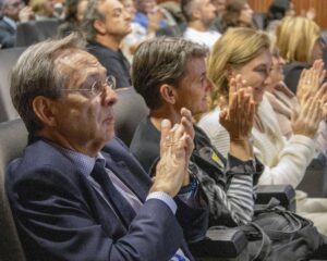 Asistentes a la Jornada por las cardiopatías congénitas en el Congreso de los Diputados.