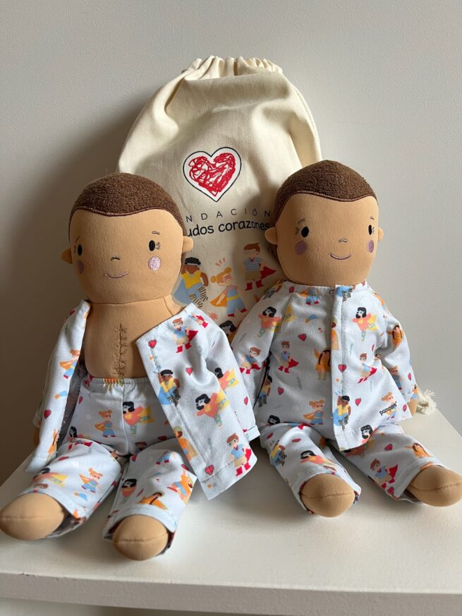 Muñeco Solidario Menudos Corazones – Diseñado por Pampam