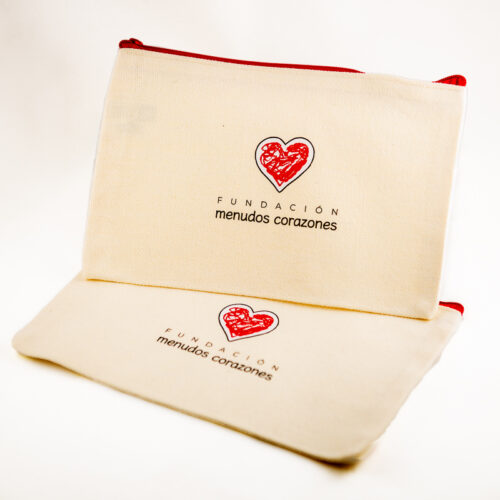 Estuche neceser Menudos Corazones