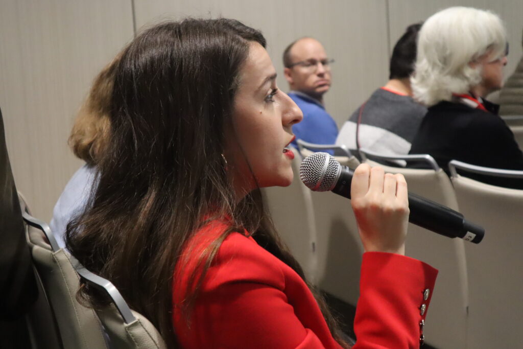 Durante la III Jornada para Personas Adultas con Cardiopatías Congénitas, expertos sociosanitarios resolvieron dudas de los asistentes.