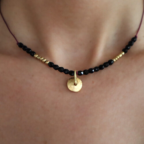 Collar Solidario Semillita de Luz.