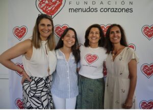 <div><p>Después de 18 años de entrega y compromiso con la Fundación, Marta Medina, subdirectora y responsable del Área de Personas, comienza una nueva etapa con su jubilación.</p>
<p>La entrada <a href="https://www.menudoscorazones.org/2025/nueva-etapa-subdireccion-de-menudos-corazones/">Nueva etapa en la subdirección de Menudos Corazones</a> aparece primero en <a href="https://www.menudoscorazones.org/">Menudos Corazones</a>.</p></div>