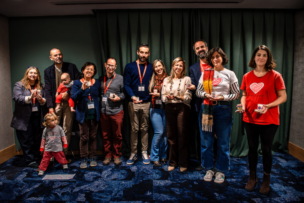 Participantes en el encuentro de duelo compartido de la XXII Jornada sobre Cardiopatías Congénitas de Menudos Corazones.