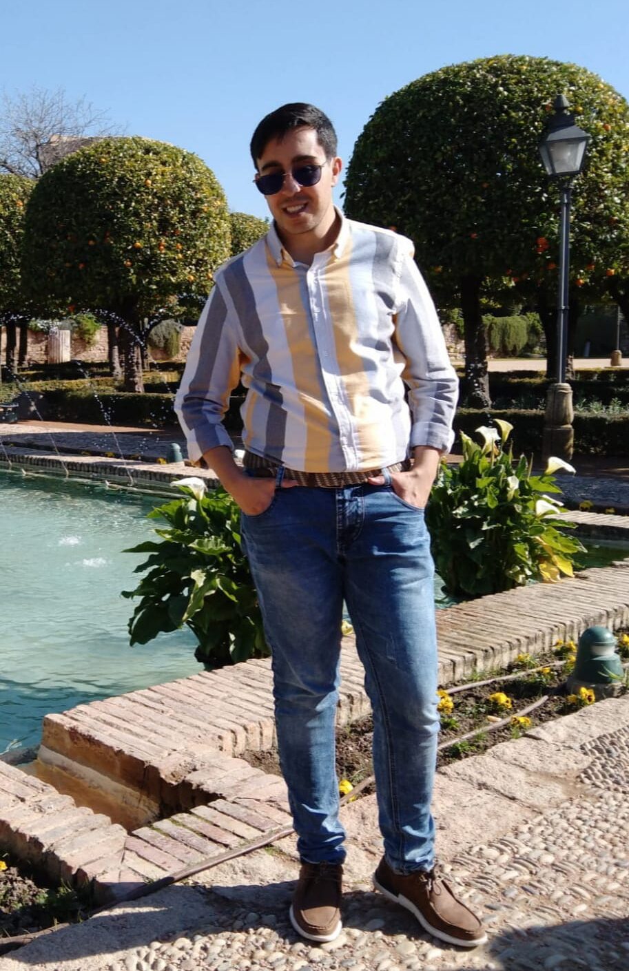 <div><p>La vida de Javier, nacido con comunicación interventricular subaórtica complicada, es una lucha y esfuerzo constantes.</p>
<p>La entrada <a href="https://www.menudoscorazones.org/2025/javier-nunca-perdamos-las-ganas-de-vivir/">Javier: «Nunca perdamos las ganas de vivir»</a> aparece primero en <a href="https://www.menudoscorazones.org/">Menudos Corazones</a>.</p></div>